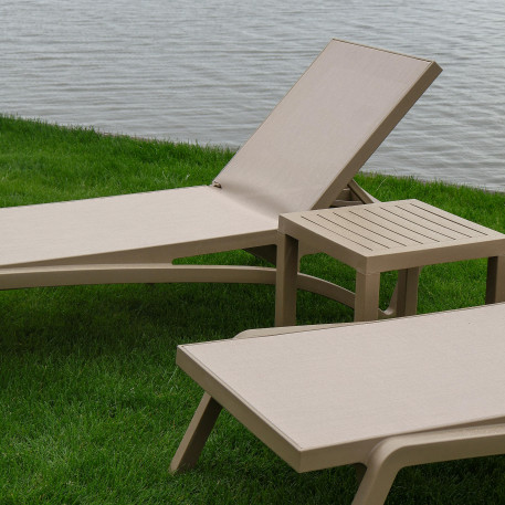 Комплект із 2 шезлонгів Siesta Pacific +  Стіл Siesta Ocean Side Table - Taupe2